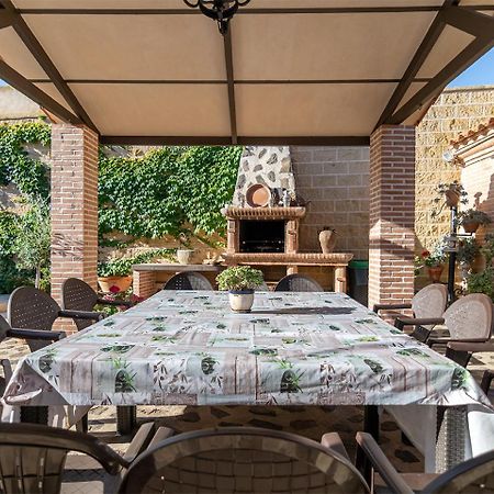 Pulgar La Casa De Las Flores Casa Rural מראה חיצוני תמונה