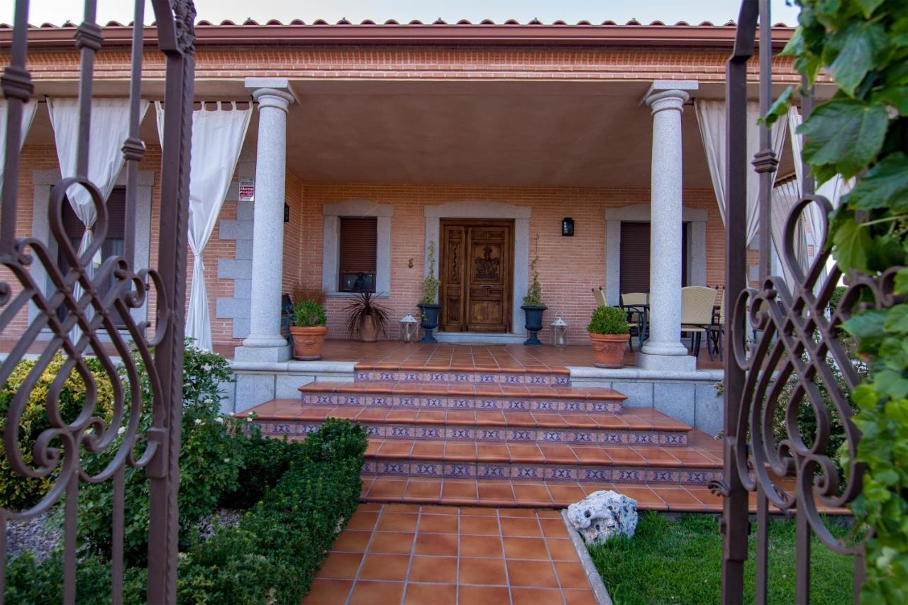 Pulgar La Casa De Las Flores Casa Rural מראה חיצוני תמונה