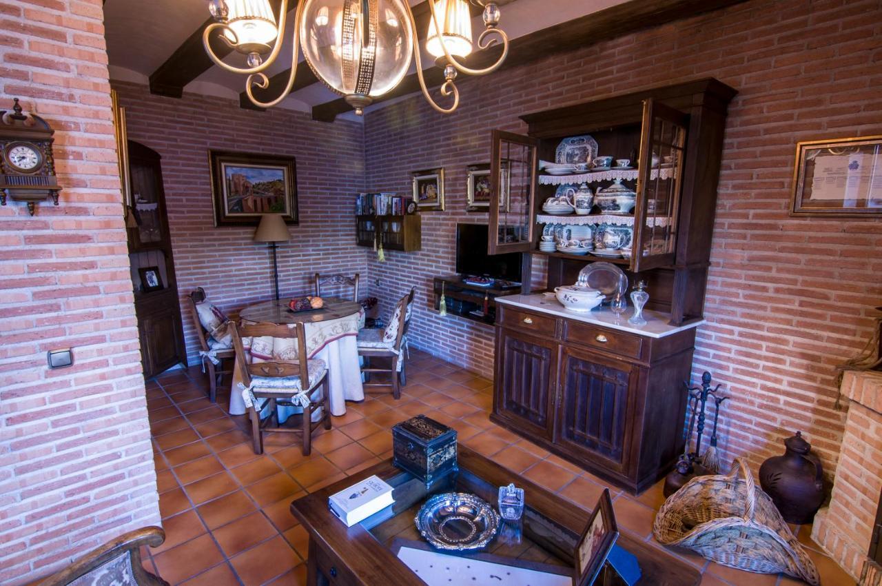 Pulgar La Casa De Las Flores Casa Rural מראה חיצוני תמונה